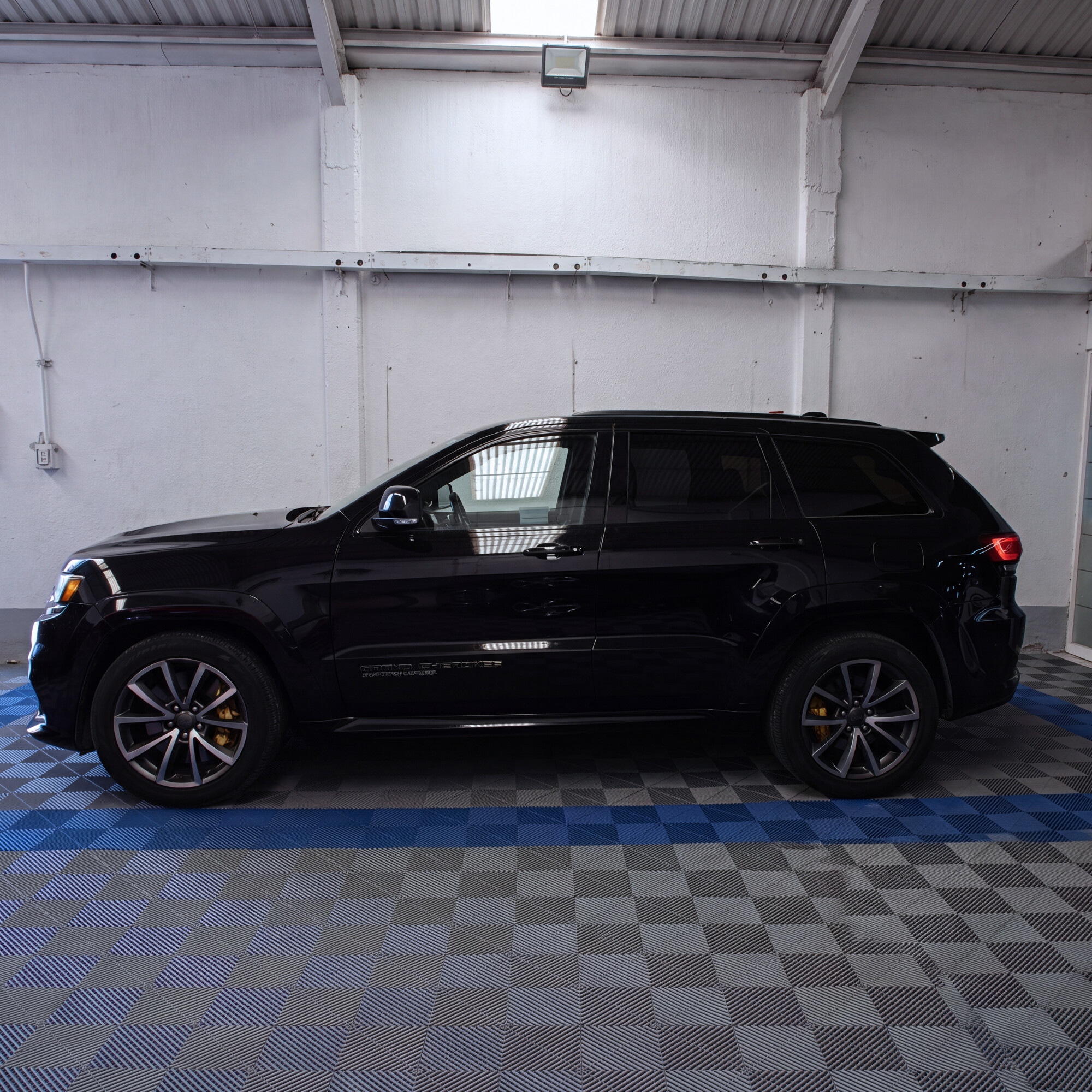 03 jeep grand cherokee trackhawk 2019 03 jeep grand cherokee trackhawk 2019